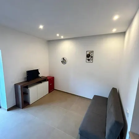 Leopoldo Casa vacanze SantʼAnastasia